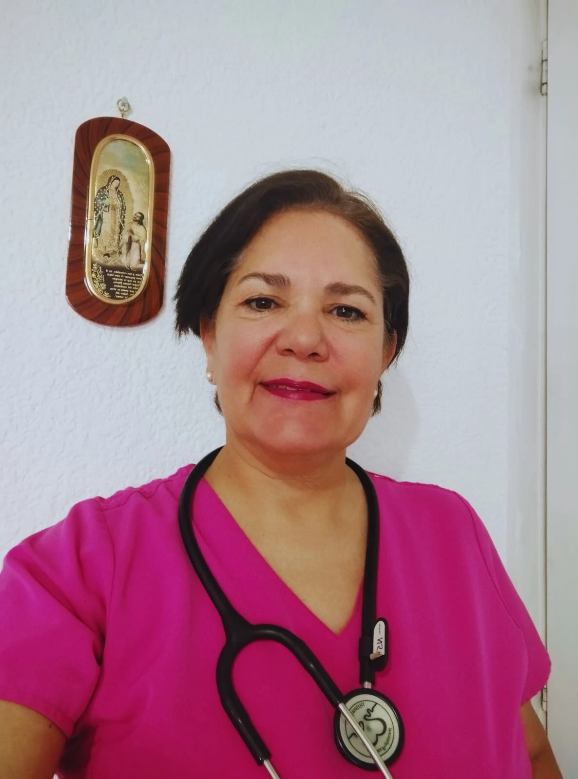 Foto de la Dra. Nora Soto Reverol, veterinaria a domicilio en MovilVet Querétaro